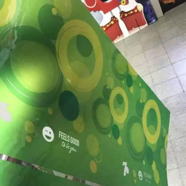 Impresión sobre Pet-G en Látex Impresión sobre Pet-G en Látex