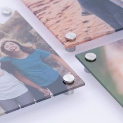 Impresión sobre Acrílico 3mm de 50x40 cms CMYK Con Corte 